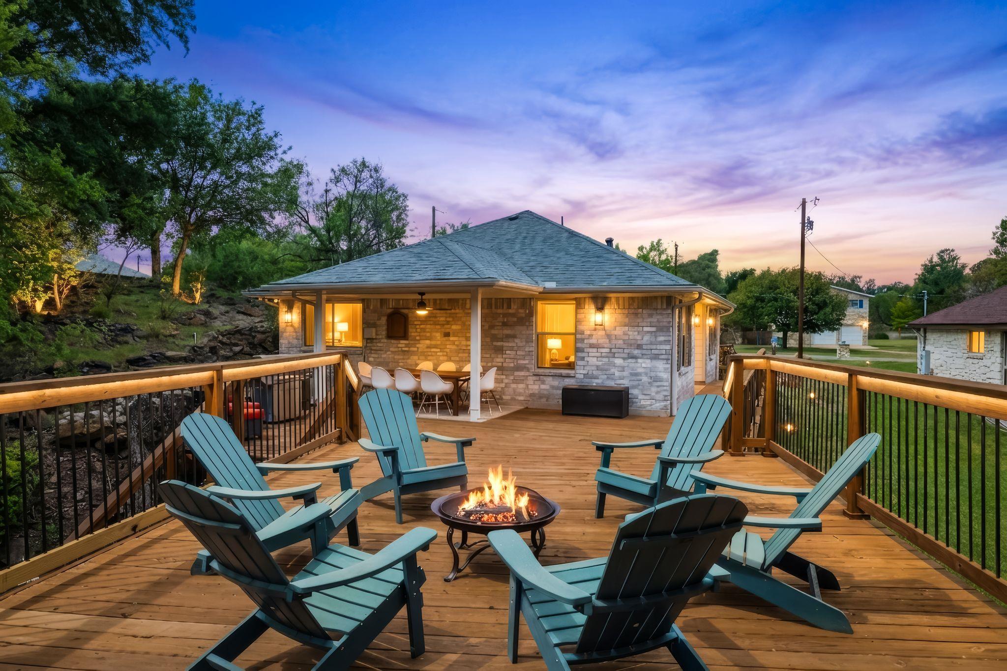 305 Mountain View, Sunrise Beach, TX 78643