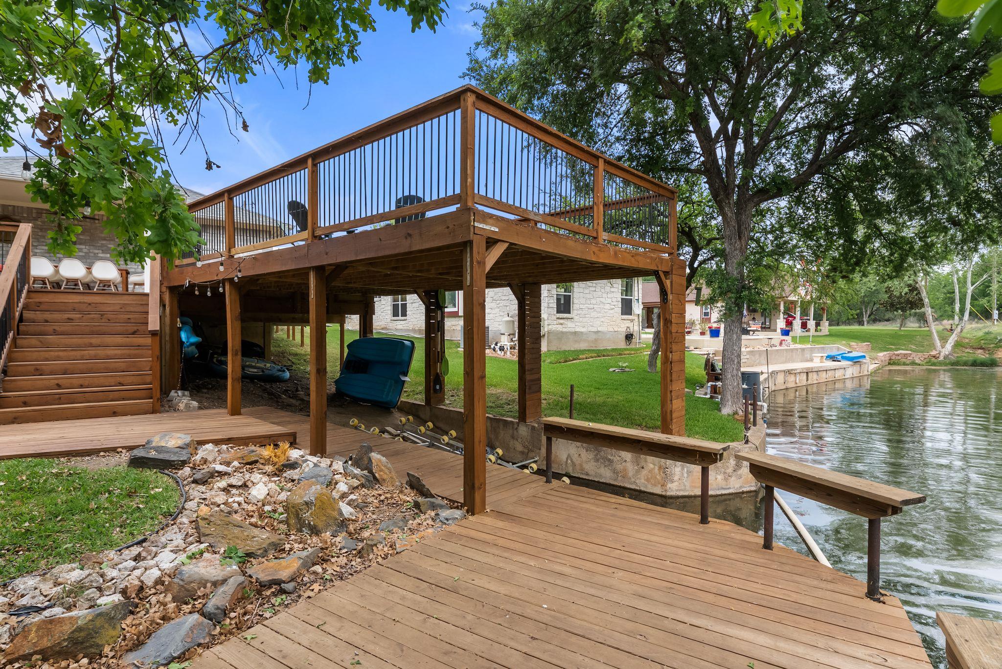 305 Mountain View, Sunrise Beach, TX 78643
