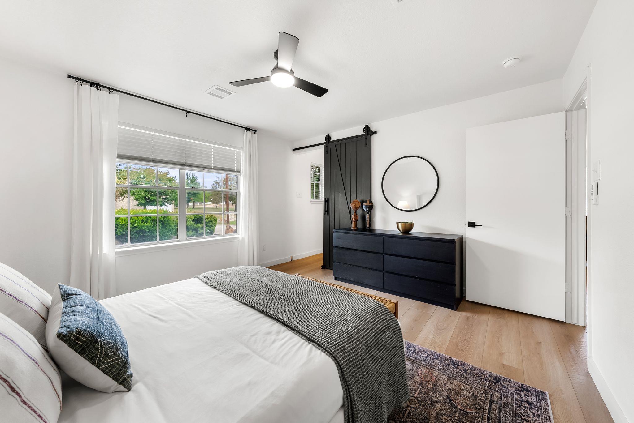 305 Mountain View, Sunrise Beach, TX 78643