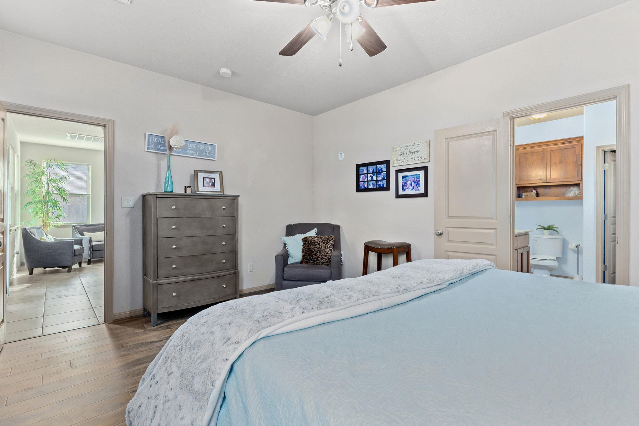 714 Algerita Dr, Georgetown, TX 78628