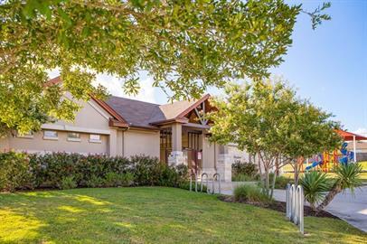 176 Pebble Creek Ln, Buda, TX 78610