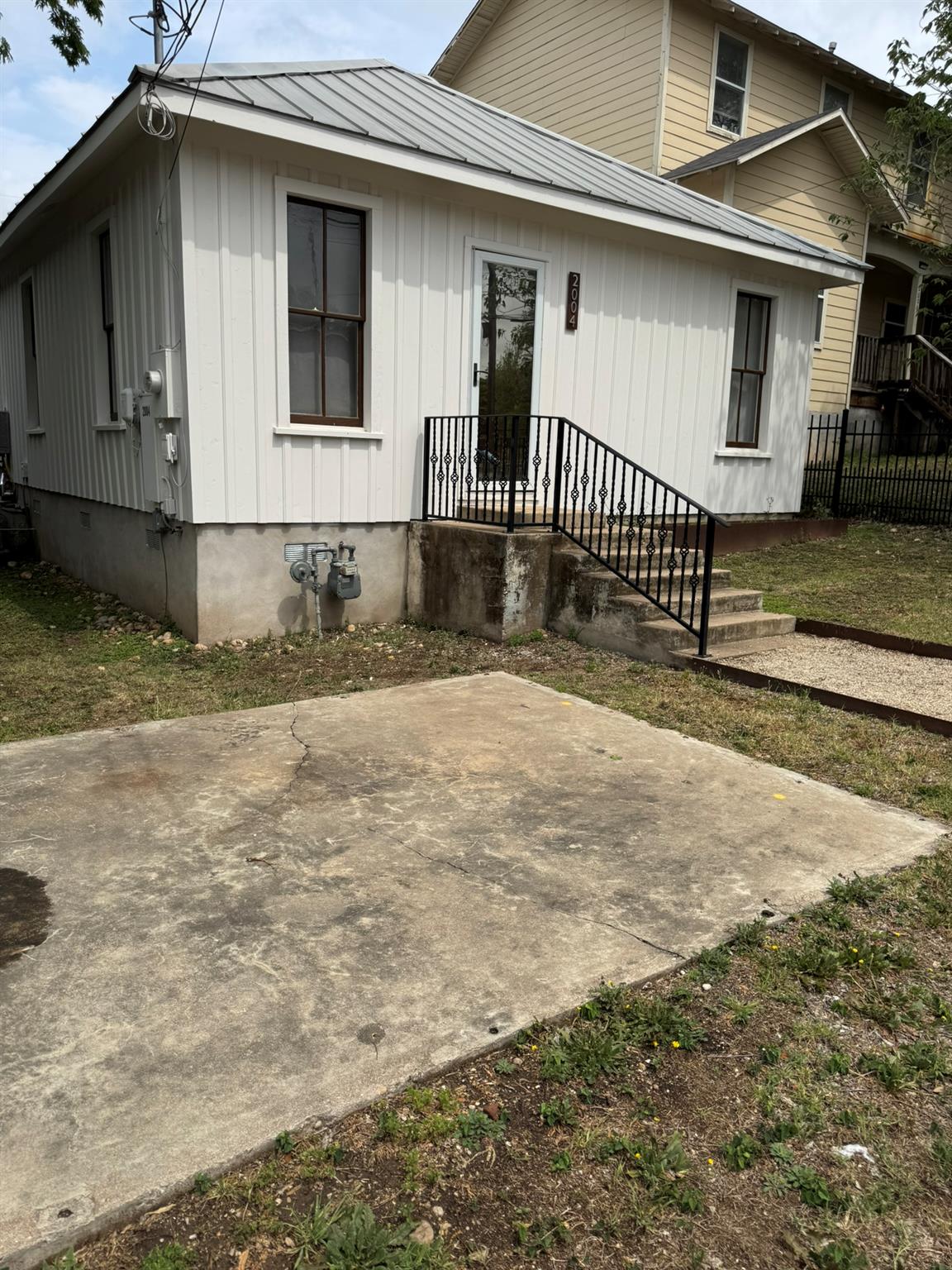 2004 Rosewood Ave, Austin, TX 78702