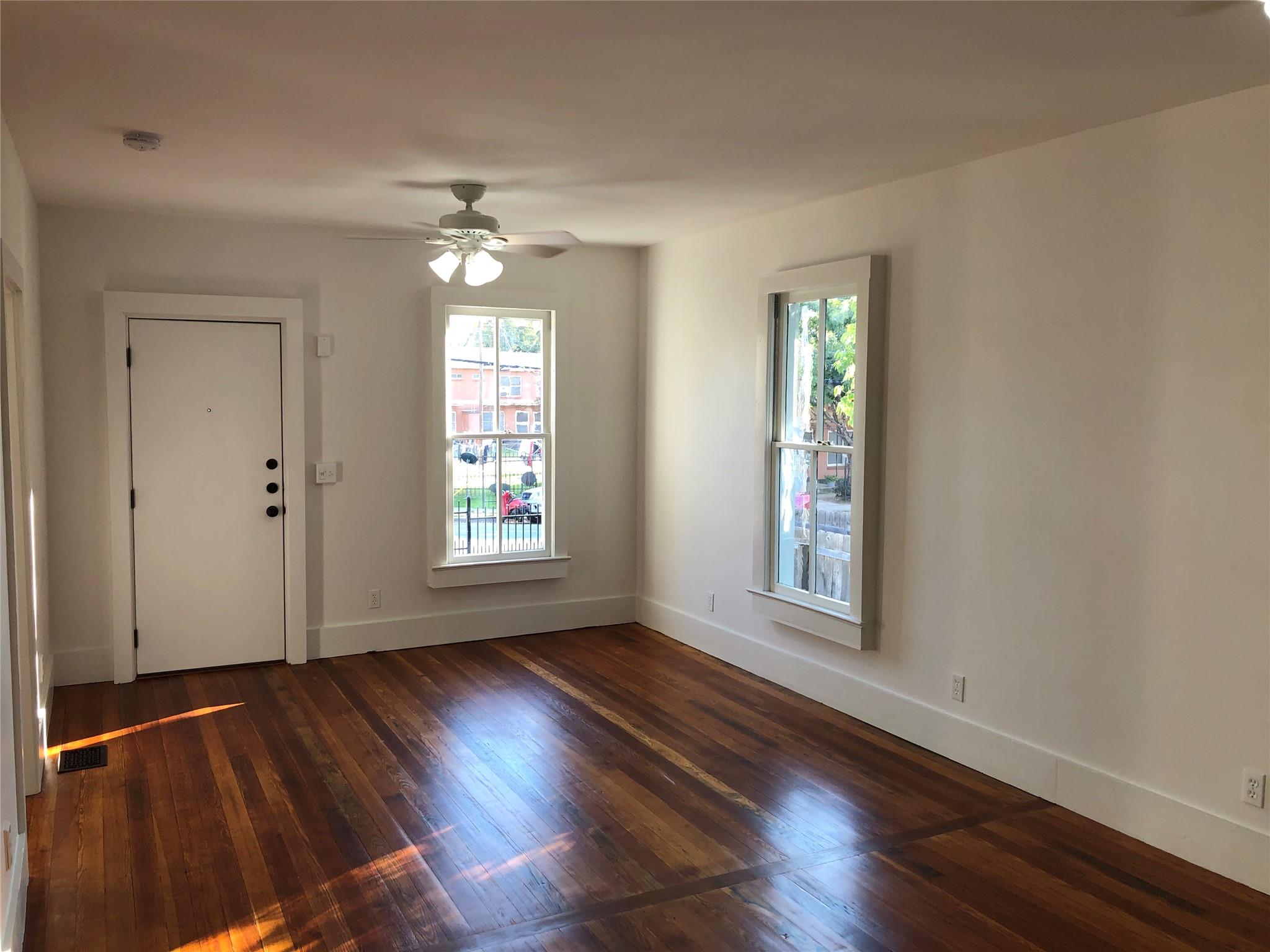 2004 Rosewood Ave, Austin, TX 78702