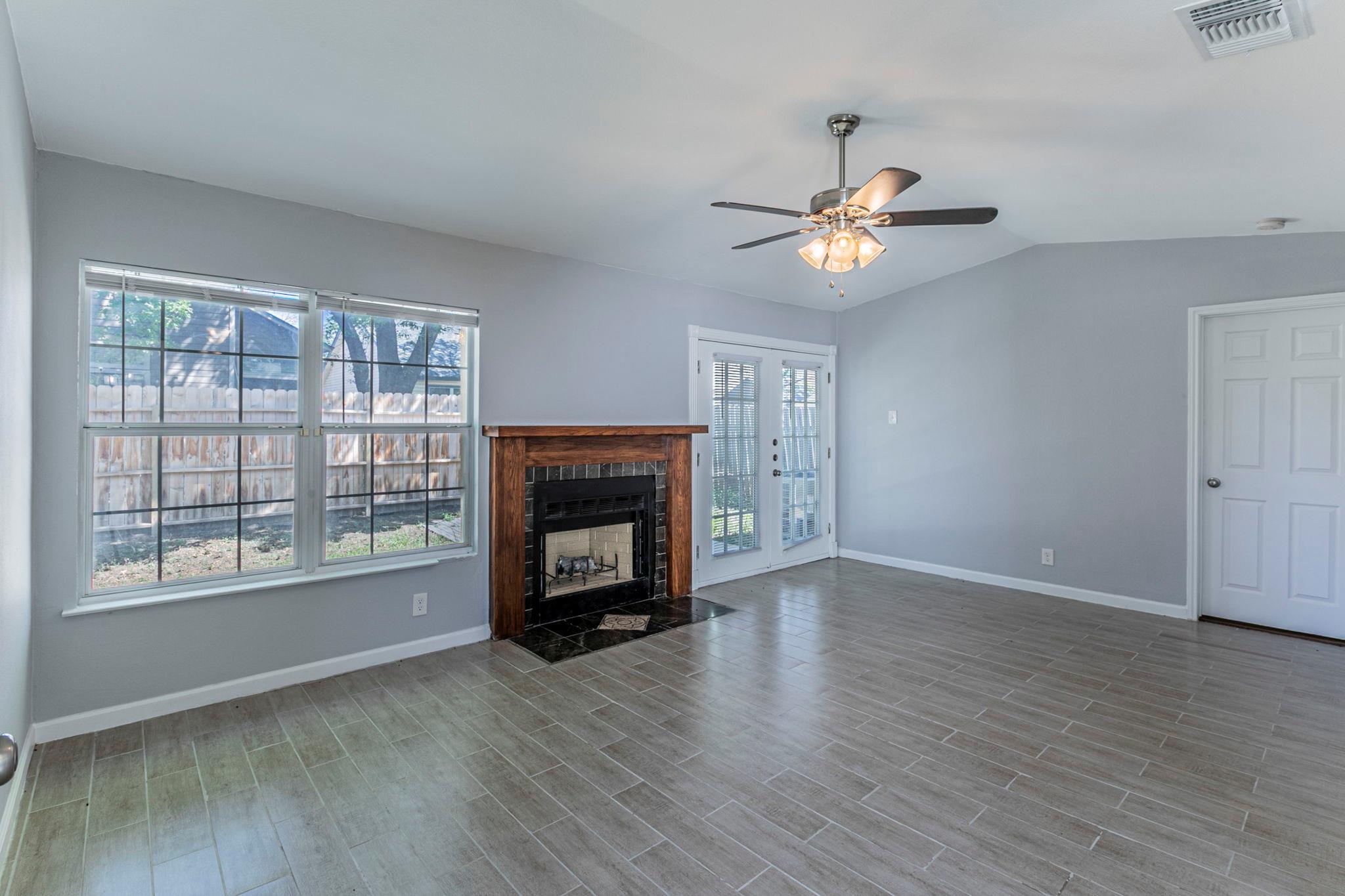 9411 Valley Moss, San Antonio, TX 78250