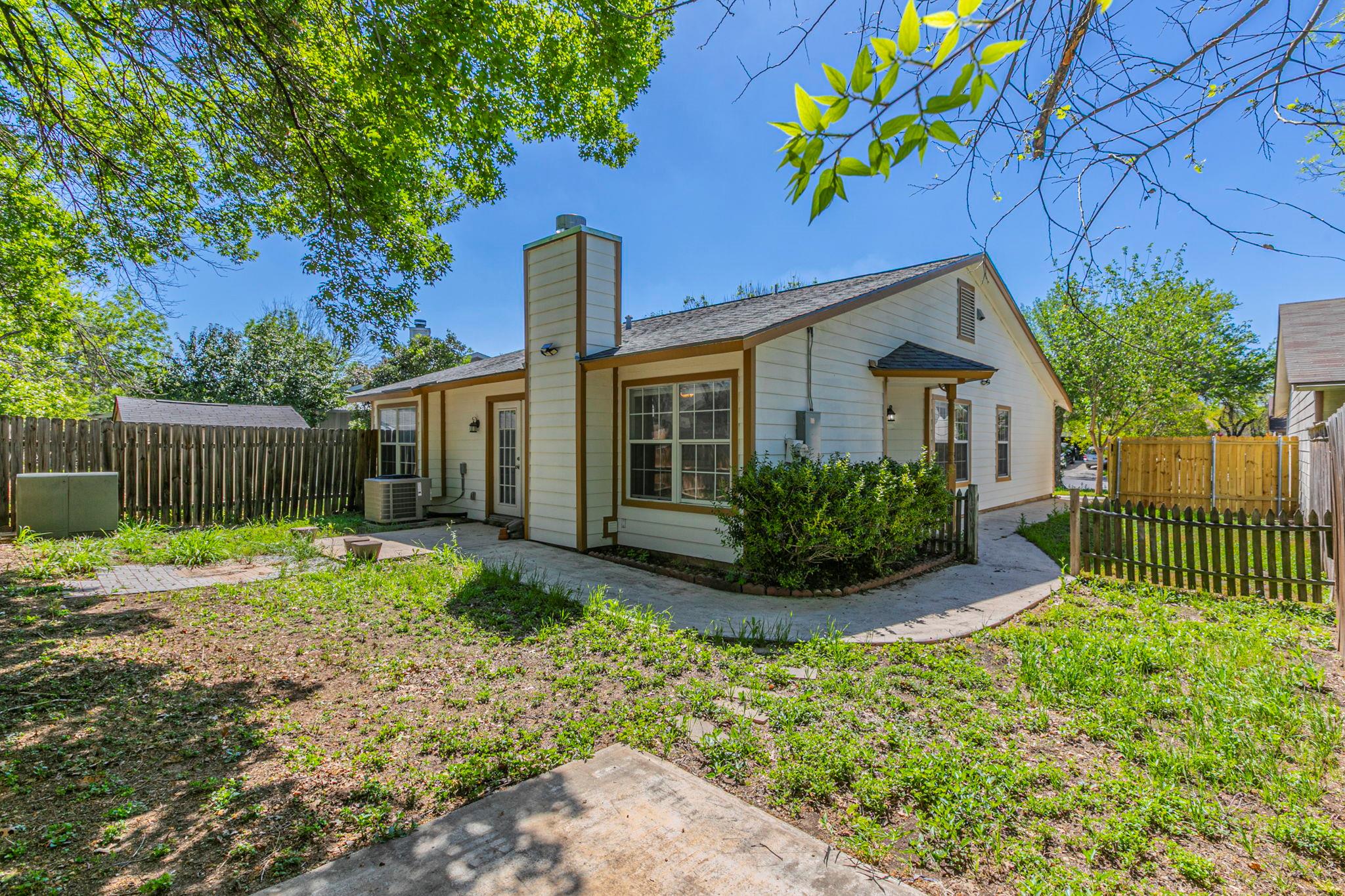 9411 Valley Moss, San Antonio, TX 78250