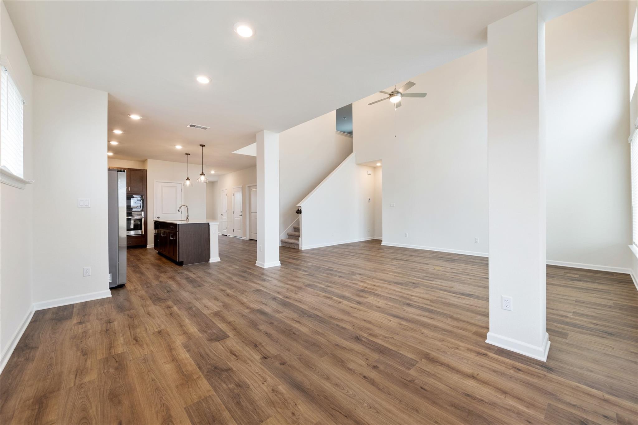 801 Simmental Loop, Hutto, TX 78634