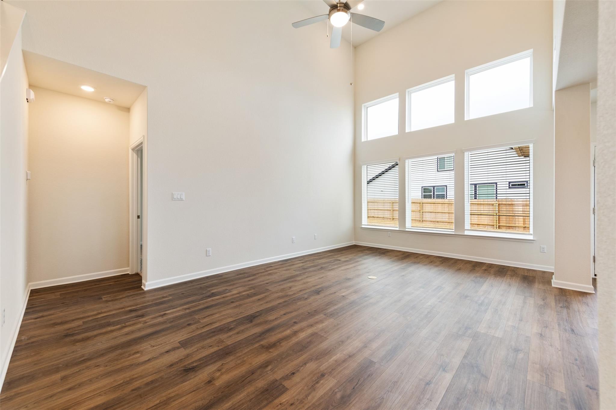 801 Simmental Loop, Hutto, TX 78634