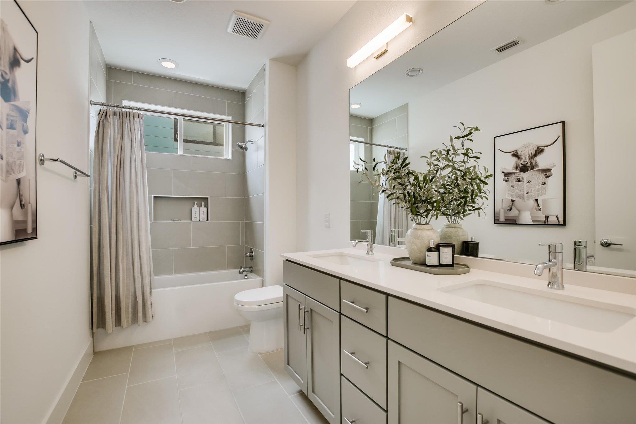 900 S 2nd St # 6, Austin, TX 78704