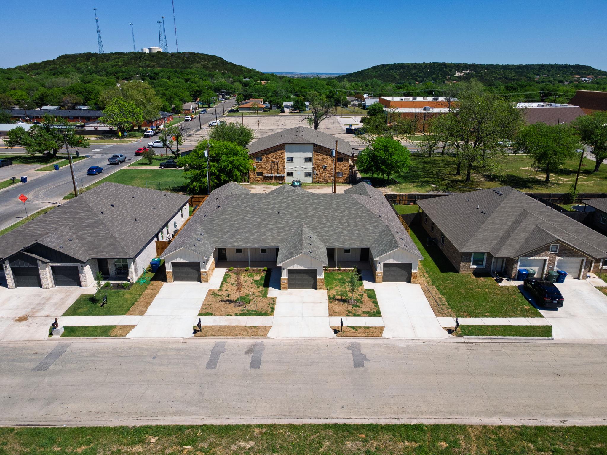 408 W Avenue C, Copperas Cove, TX 76522