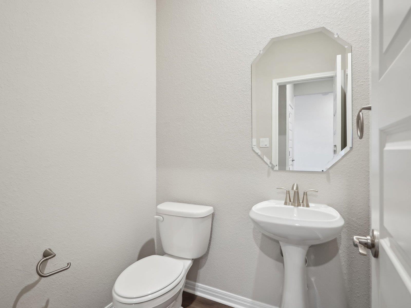 1836 South Main St, Kyle, TX 78640