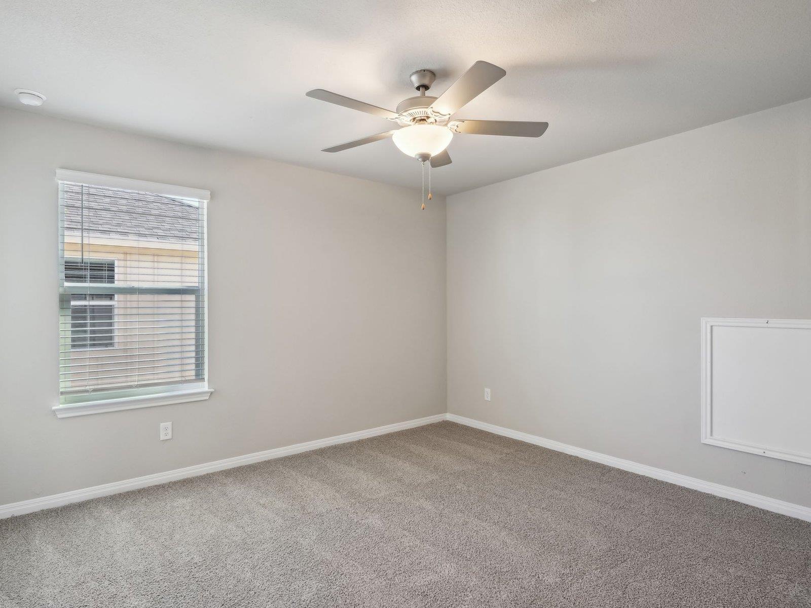 1836 South Main St, Kyle, TX 78640