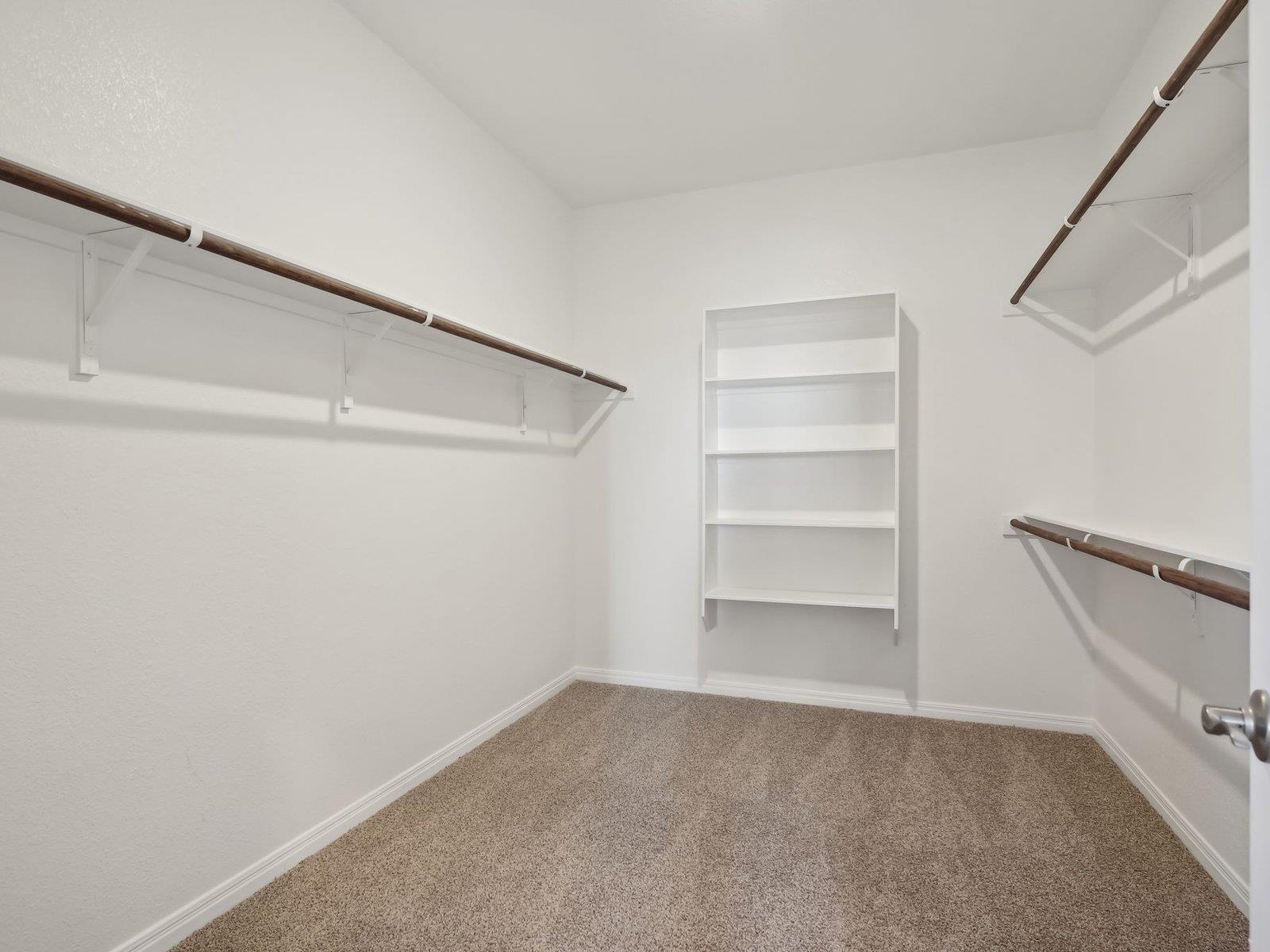 1836 South Main St, Kyle, TX 78640