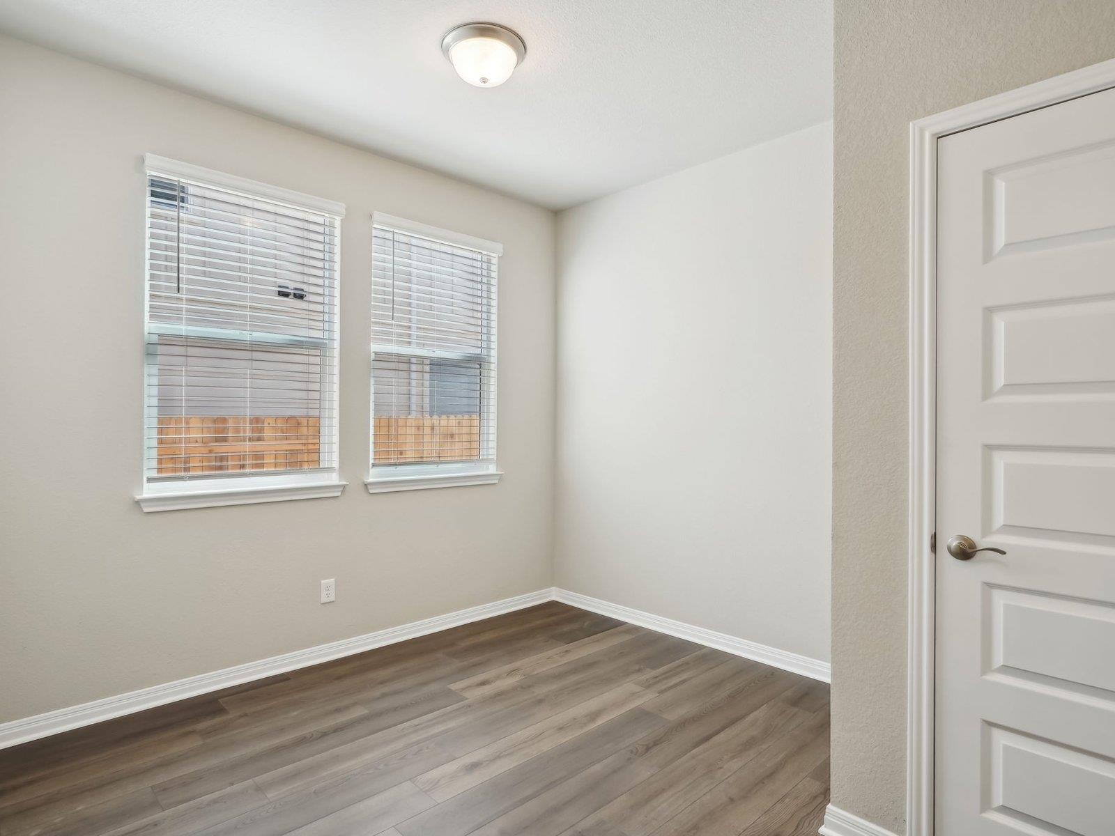 1836 South Main St, Kyle, TX 78640