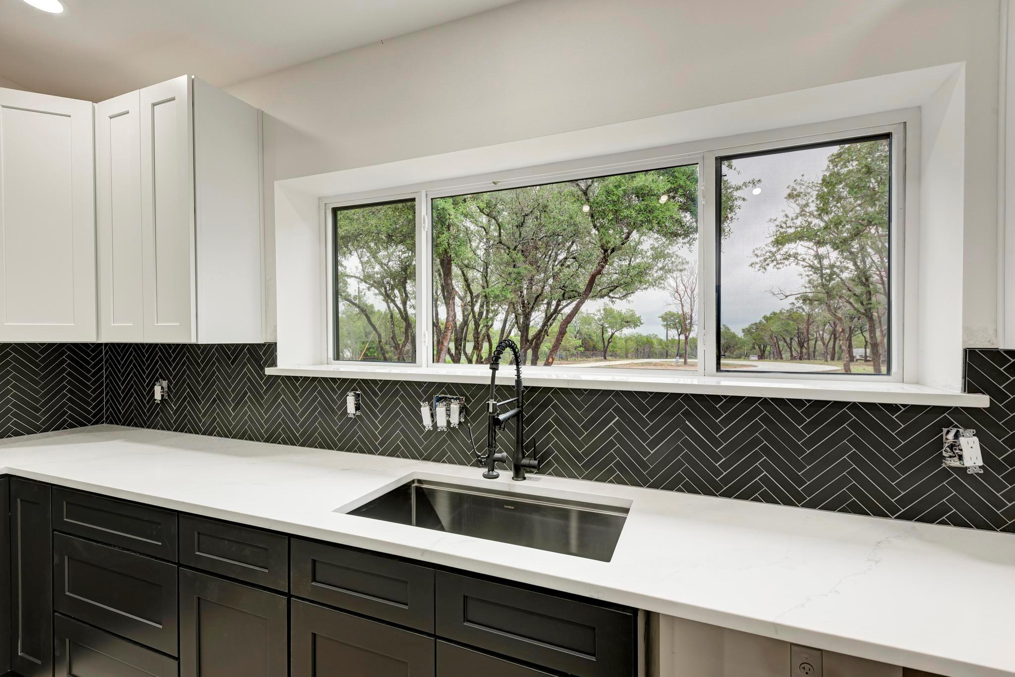 4190 W FM 243, Bertram, TX 78605