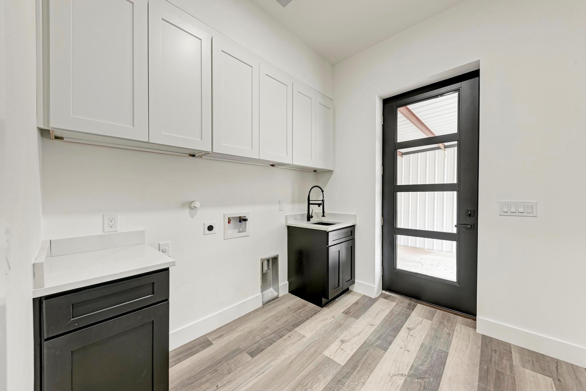 4190 W FM 243, Bertram, TX 78605