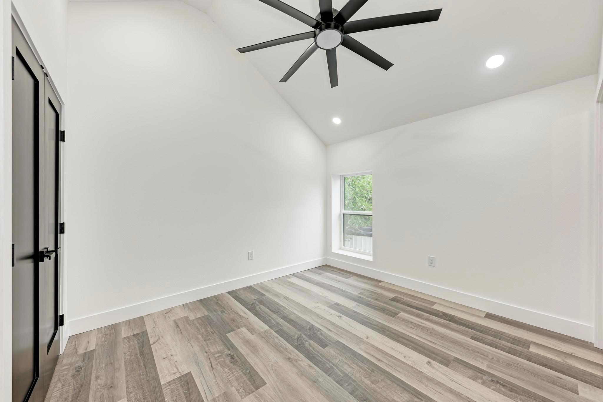 4190 W FM 243, Bertram, TX 78605