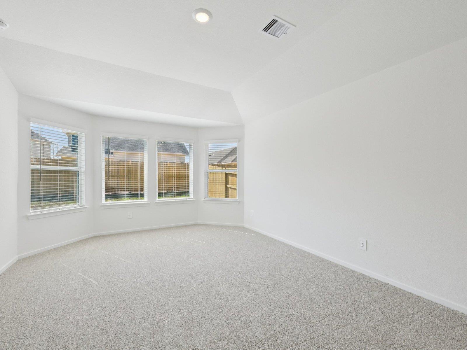 5008 Stockton Ln, Del Valle, TX 78617