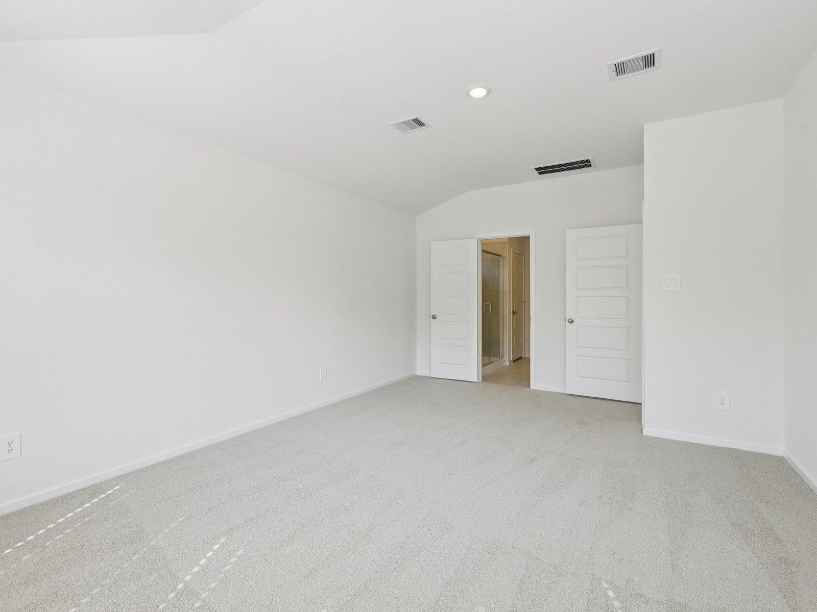 5008 Stockton Ln, Del Valle, TX 78617