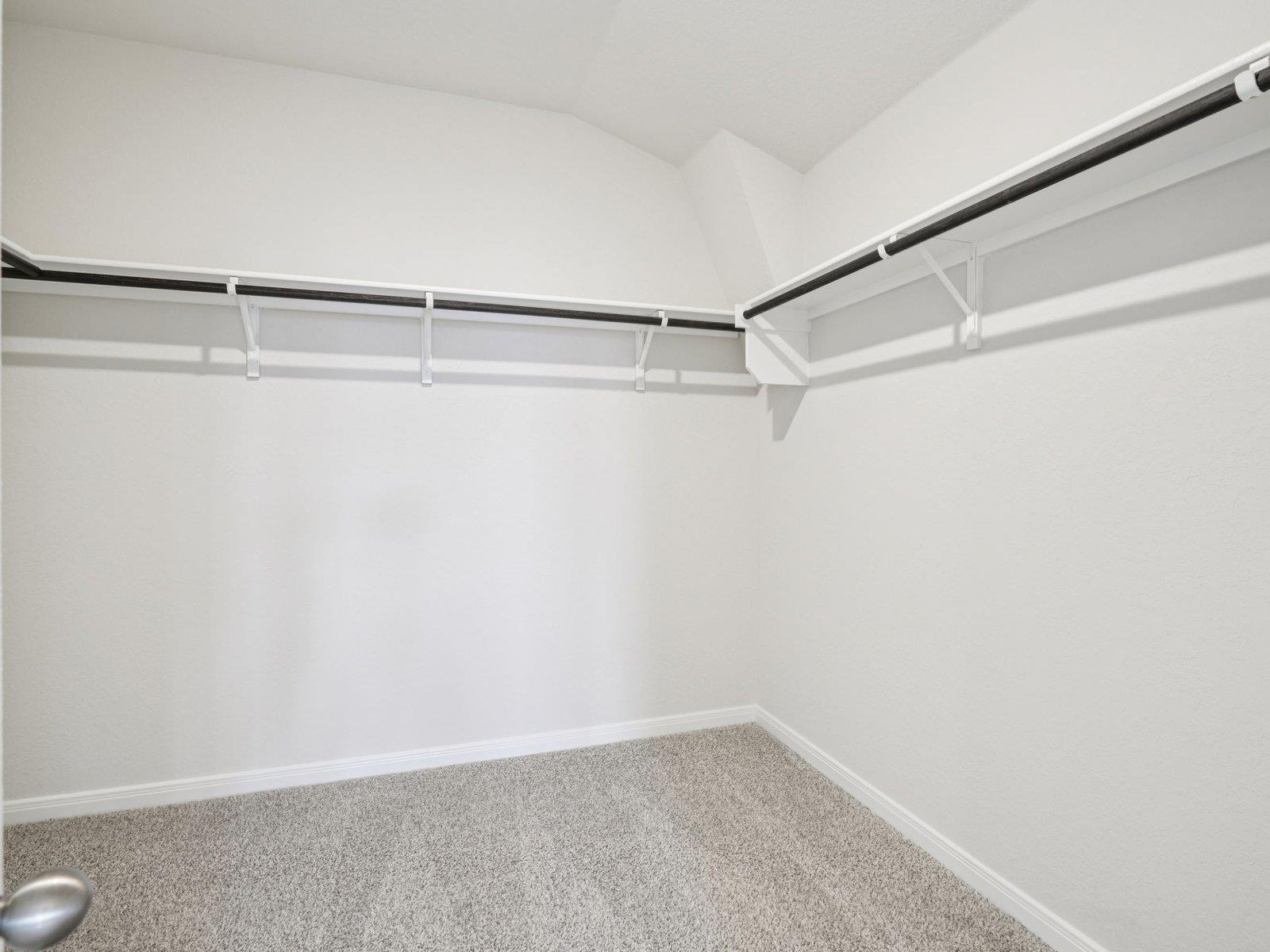 5008 Stockton Ln, Del Valle, TX 78617