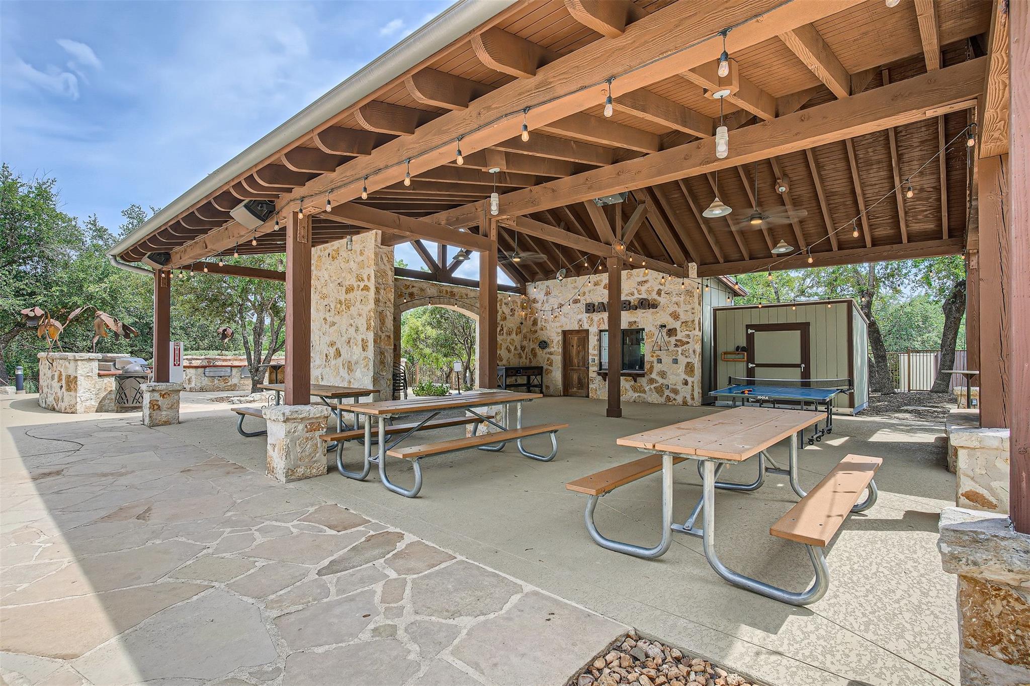 19444 Serenity Ln, Lago Vista, TX 78645