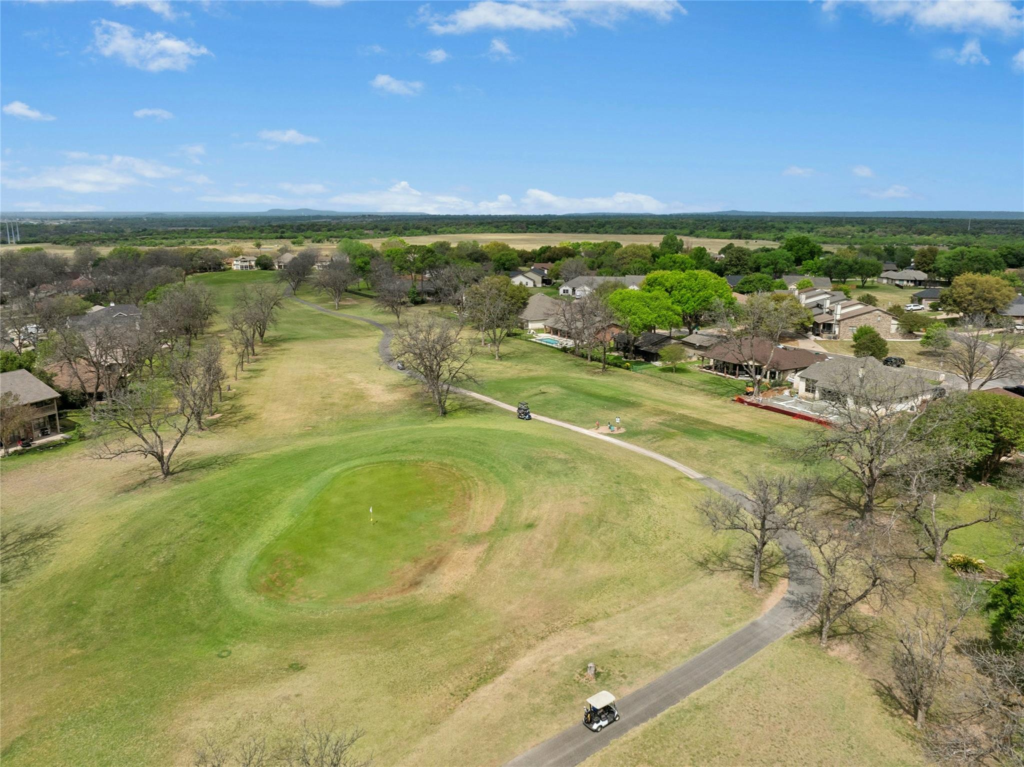 407 Olympia Fields St, Meadowlakes, TX 78654