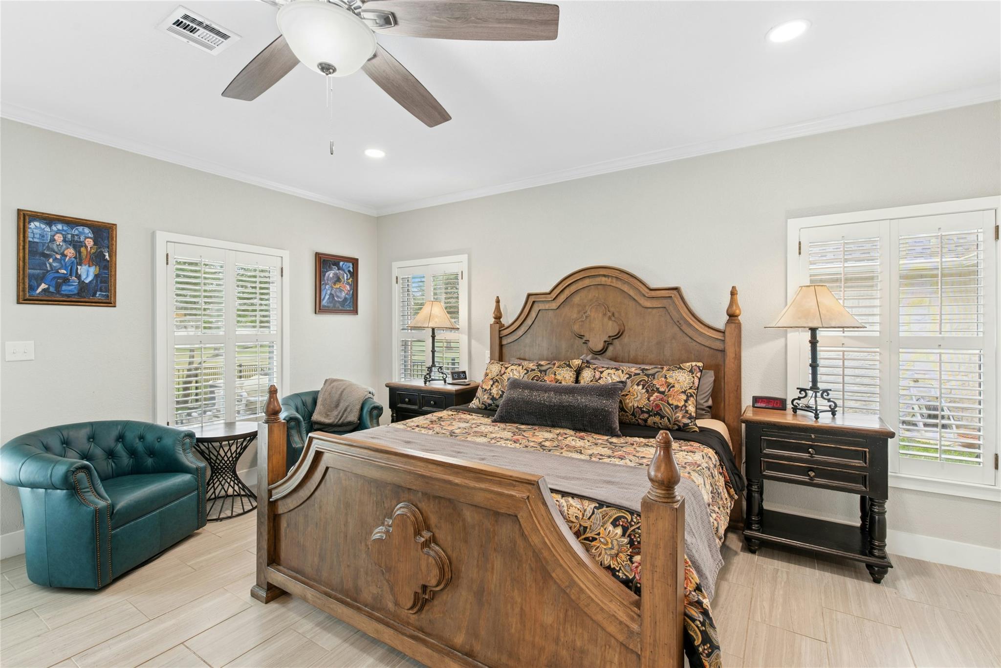 407 Olympia Fields St, Meadowlakes, TX 78654