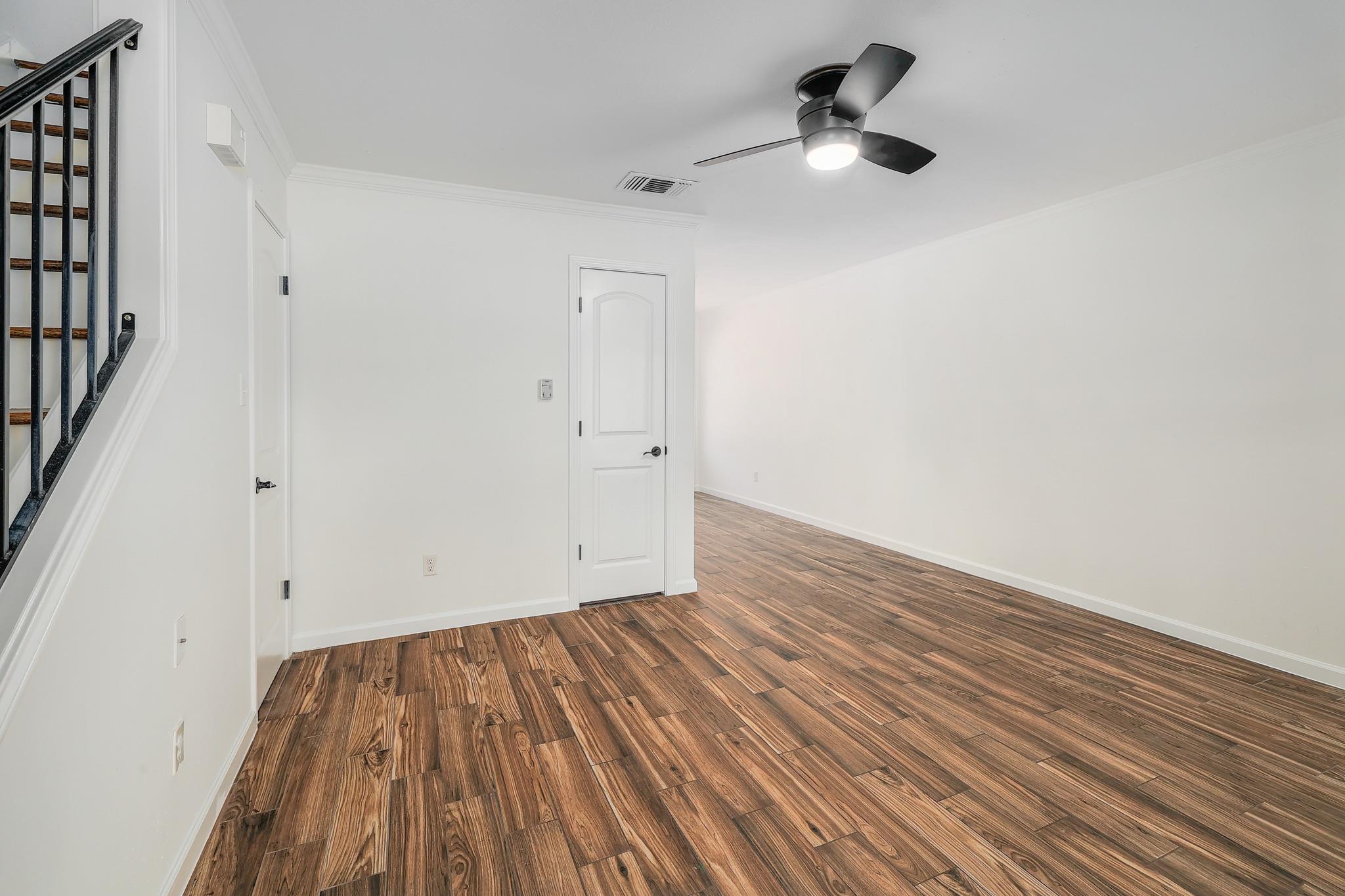 204 Northwest Dr # F, Round Rock, TX 78664