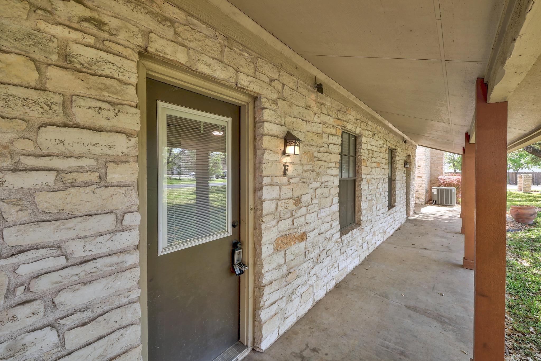 204 Northwest Dr # F, Round Rock, TX 78664