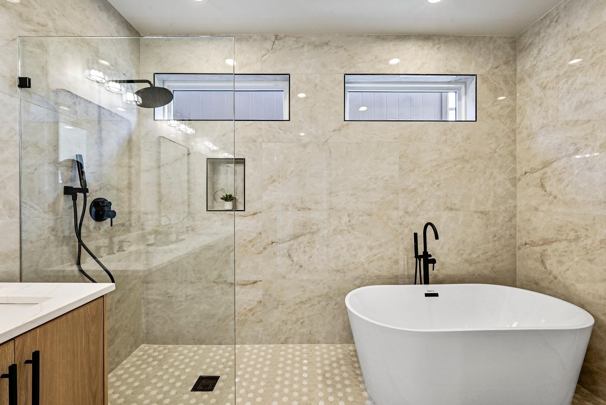 100 W Odell St # 1, Austin, TX 78752