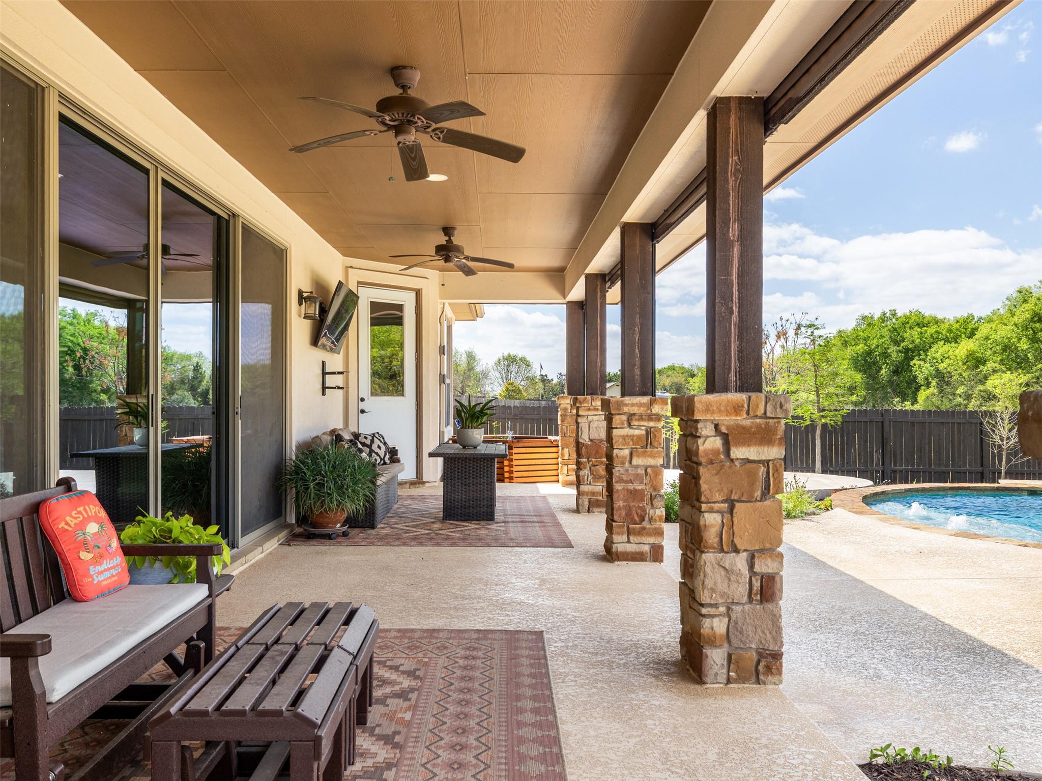 213 Angela Dr, Liberty Hill, TX 78642