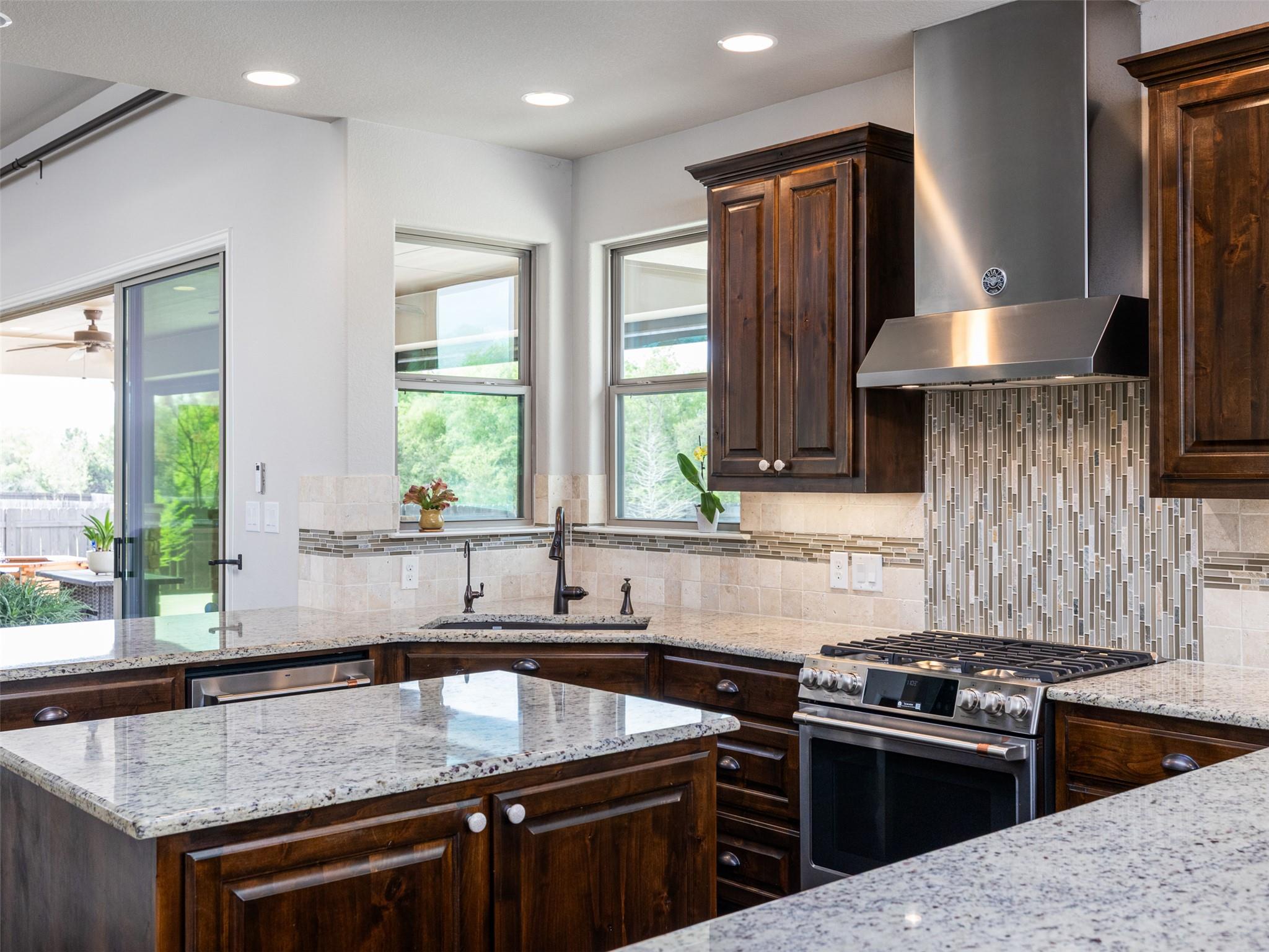 213 Angela Dr, Liberty Hill, TX 78642