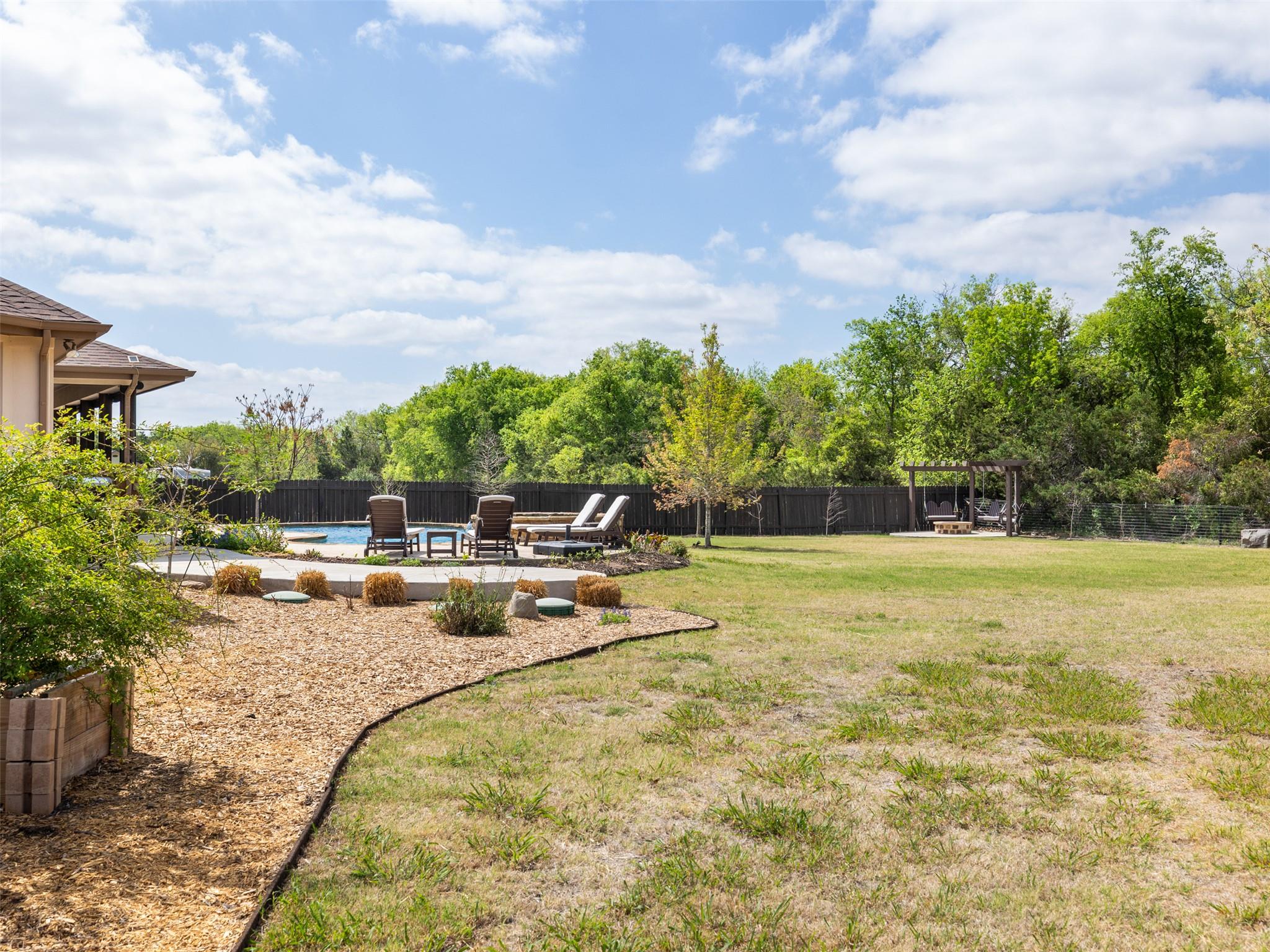 213 Angela Dr, Liberty Hill, TX 78642