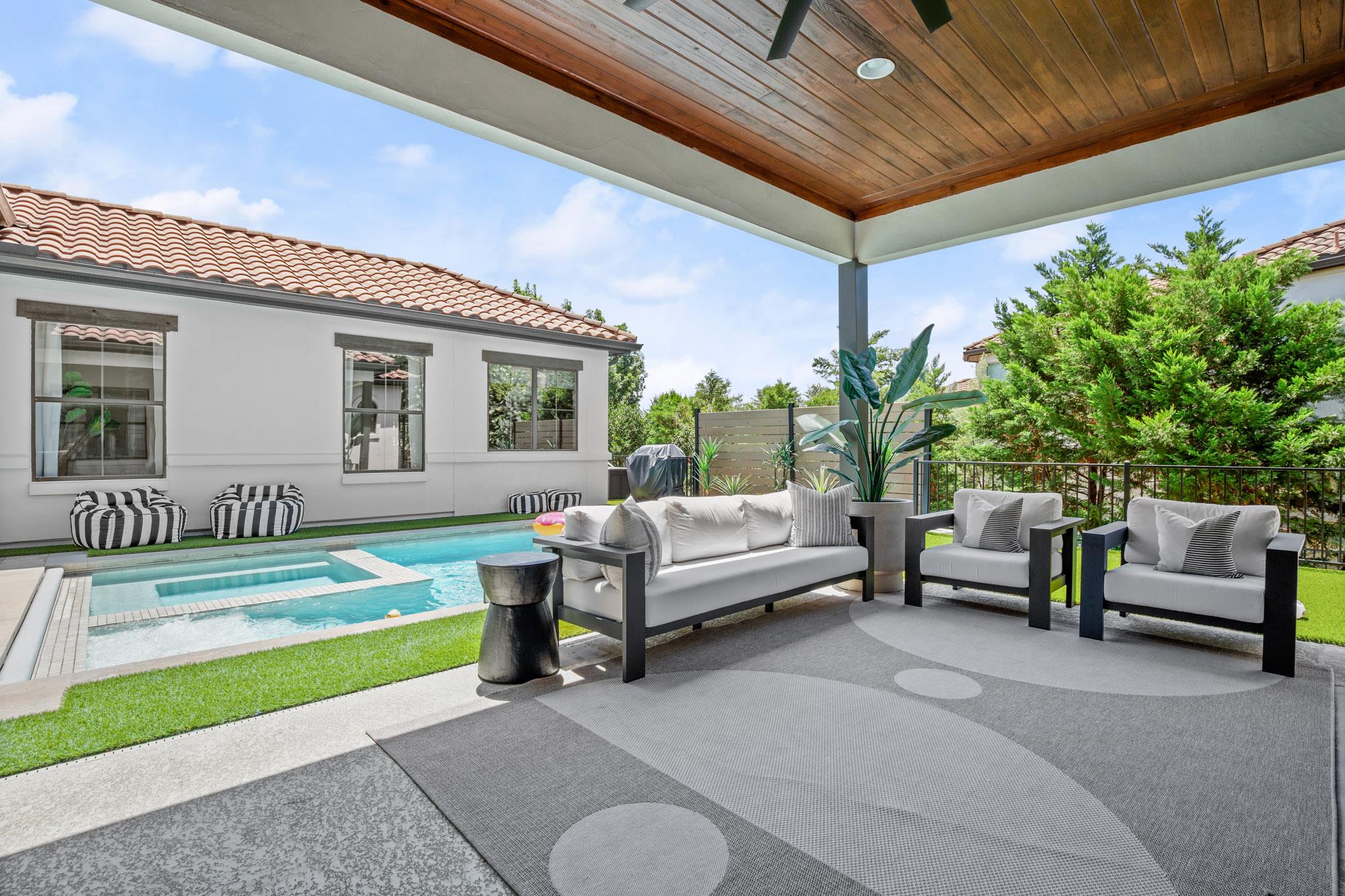 210 Neville Wood Ct Ct, Austin, TX 78738