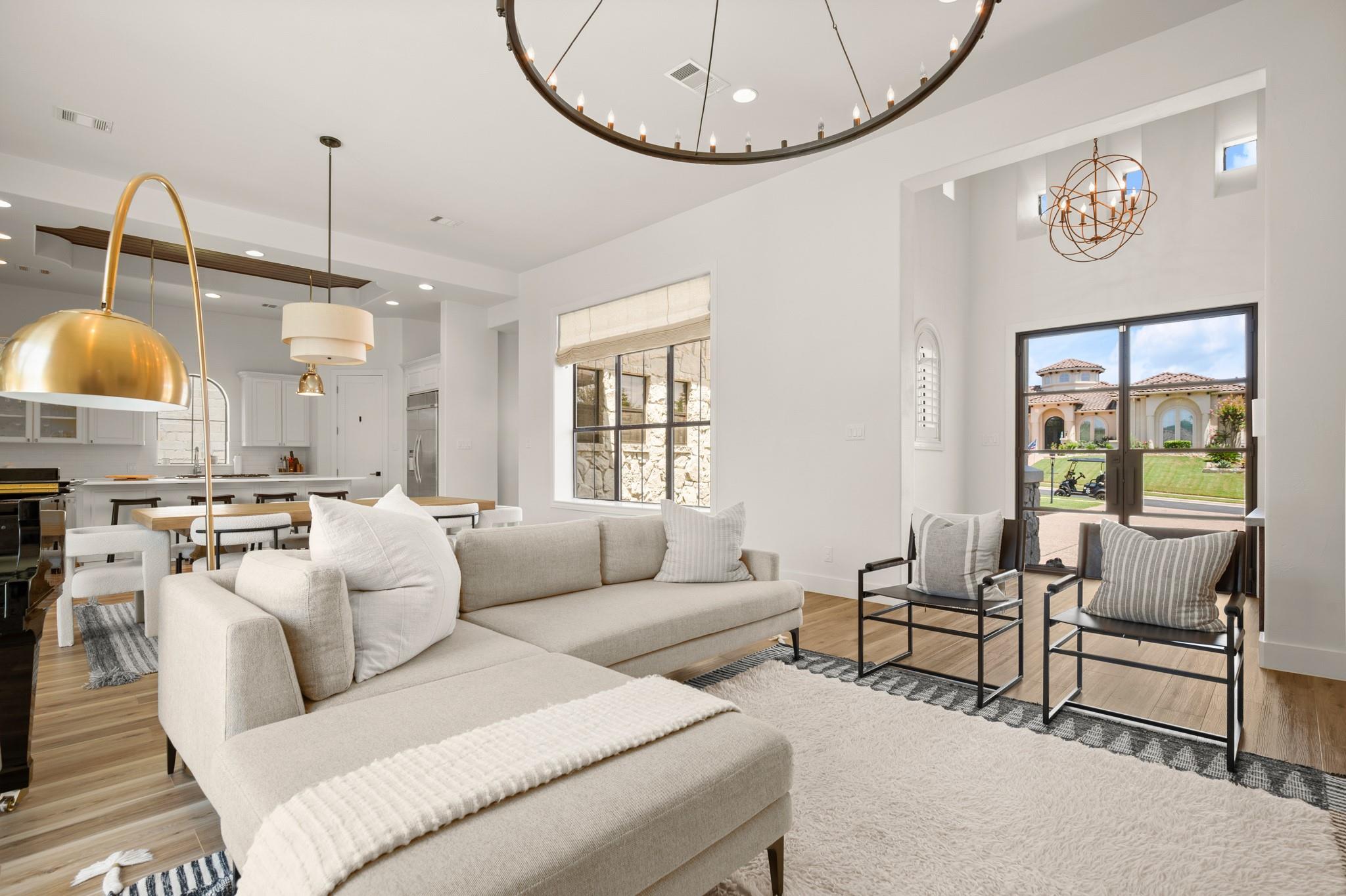 210 Neville Wood Ct Ct, Austin, TX 78738