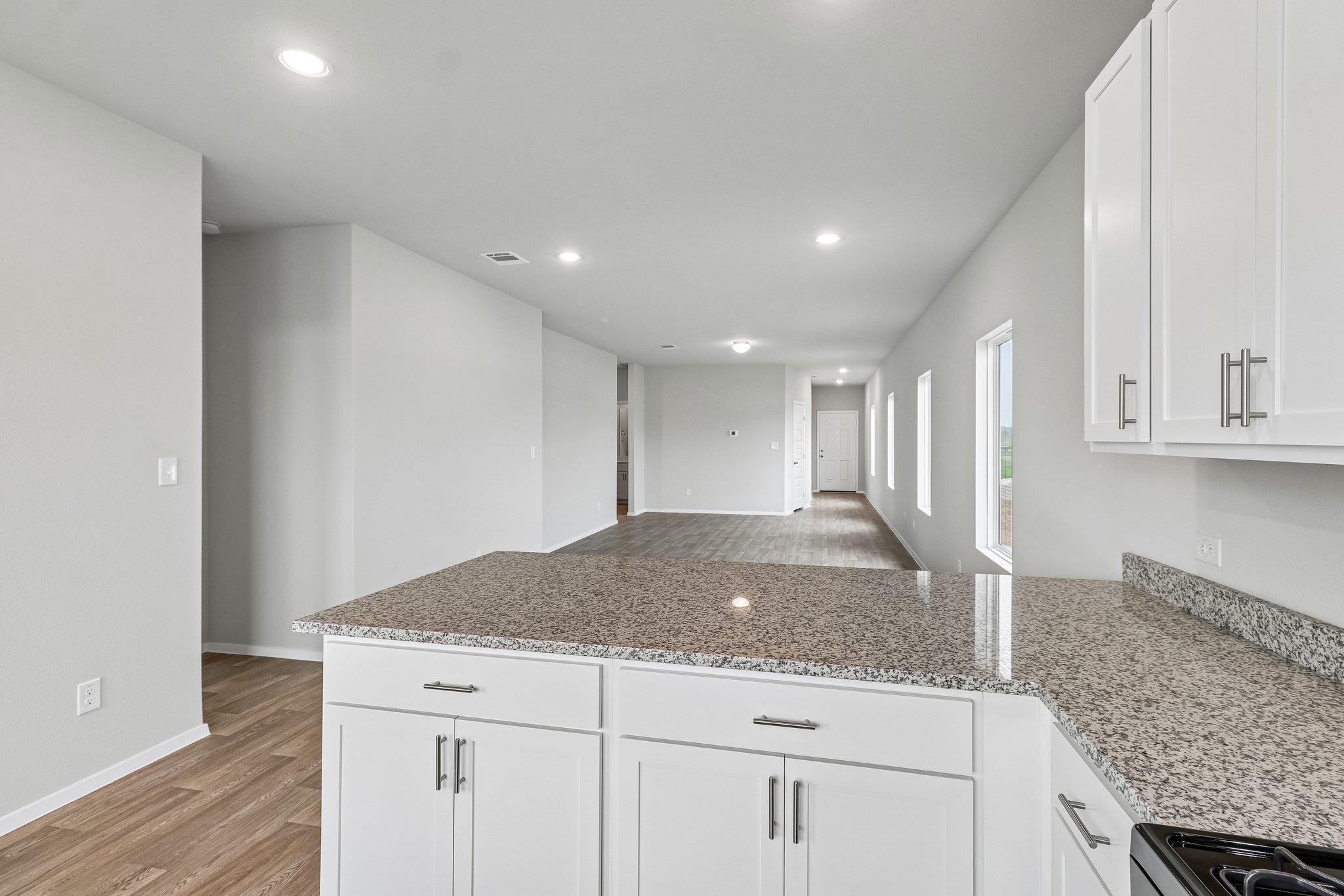 108 Bountiful Ln, Elgin, TX 78621