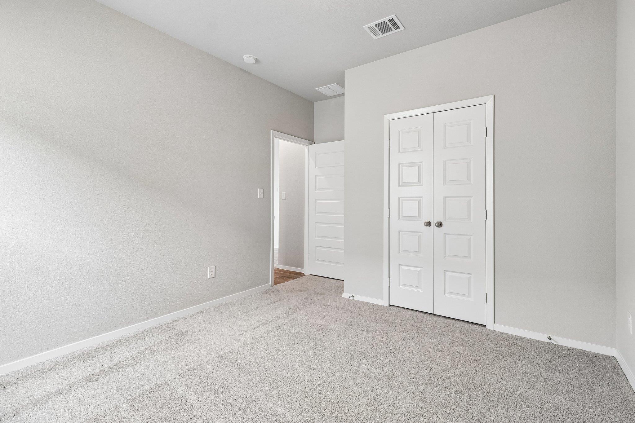 108 Bountiful Ln, Elgin, TX 78621