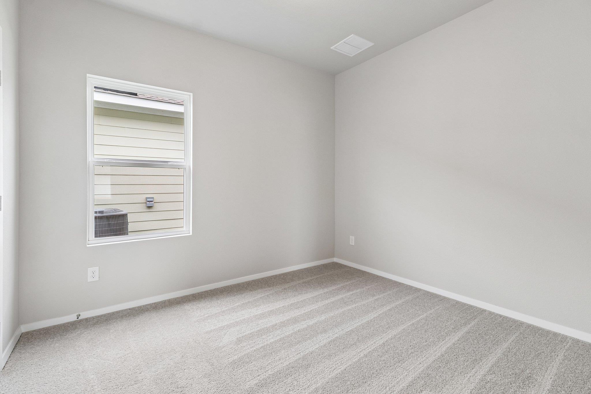 108 Bountiful Ln, Elgin, TX 78621
