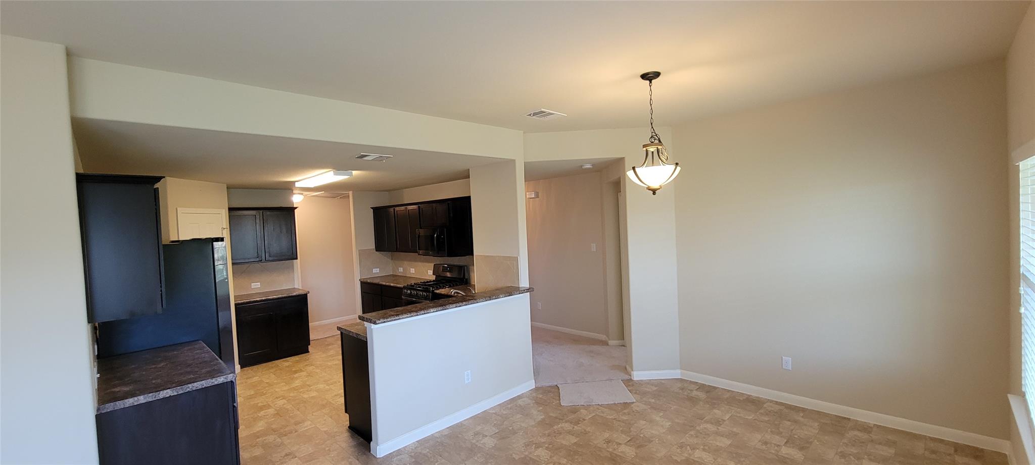 207 Wild Cat Dr, Bastrop, TX 78602