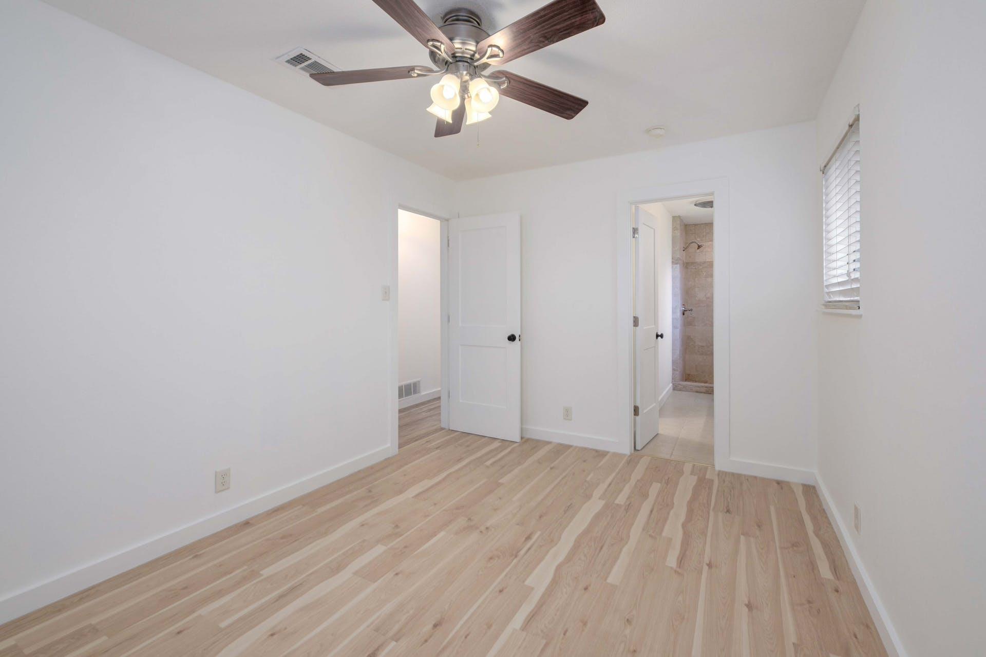 8525 Maine Dr, Austin, TX 78758