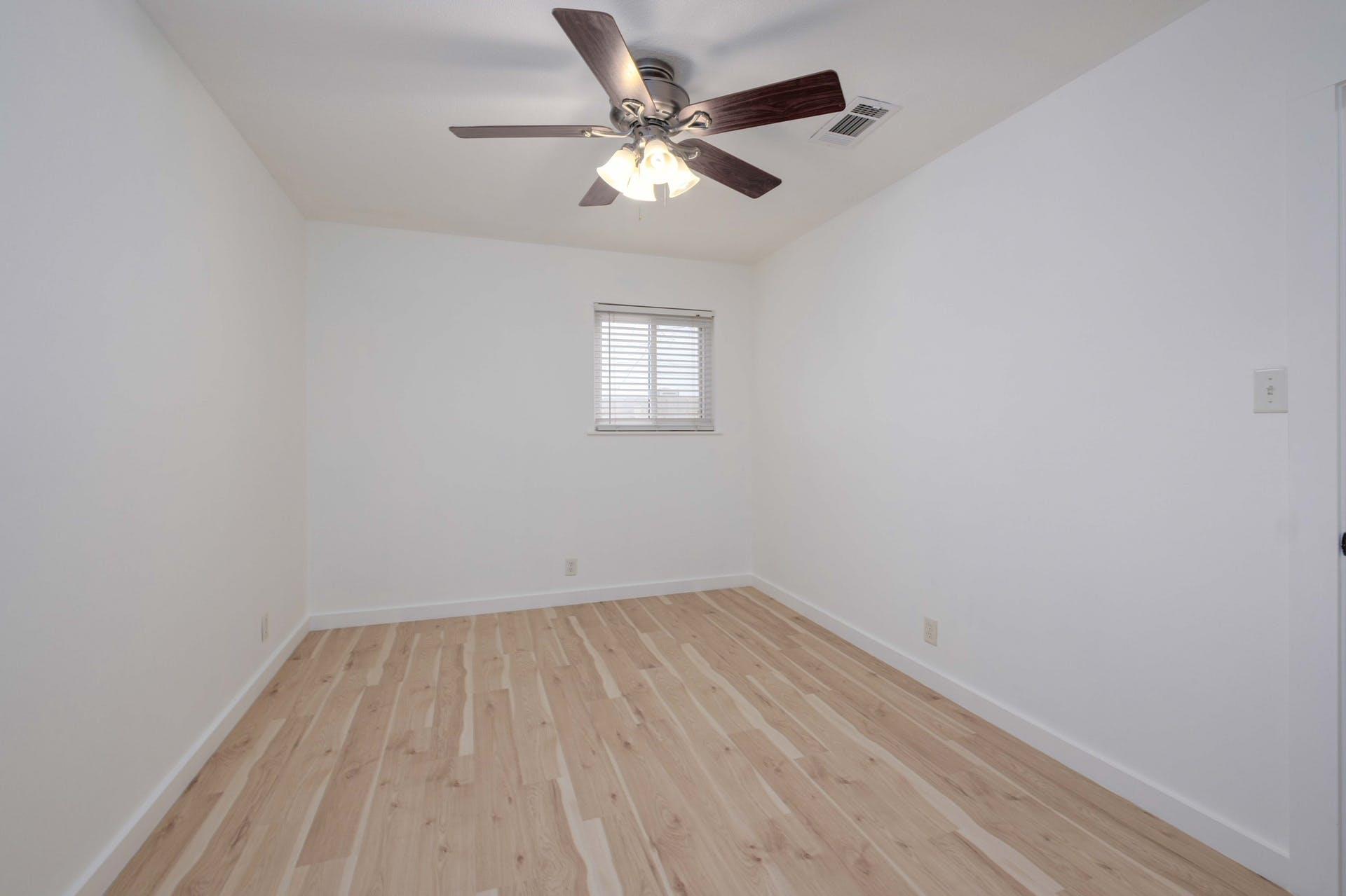 8525 Maine Dr, Austin, TX 78758