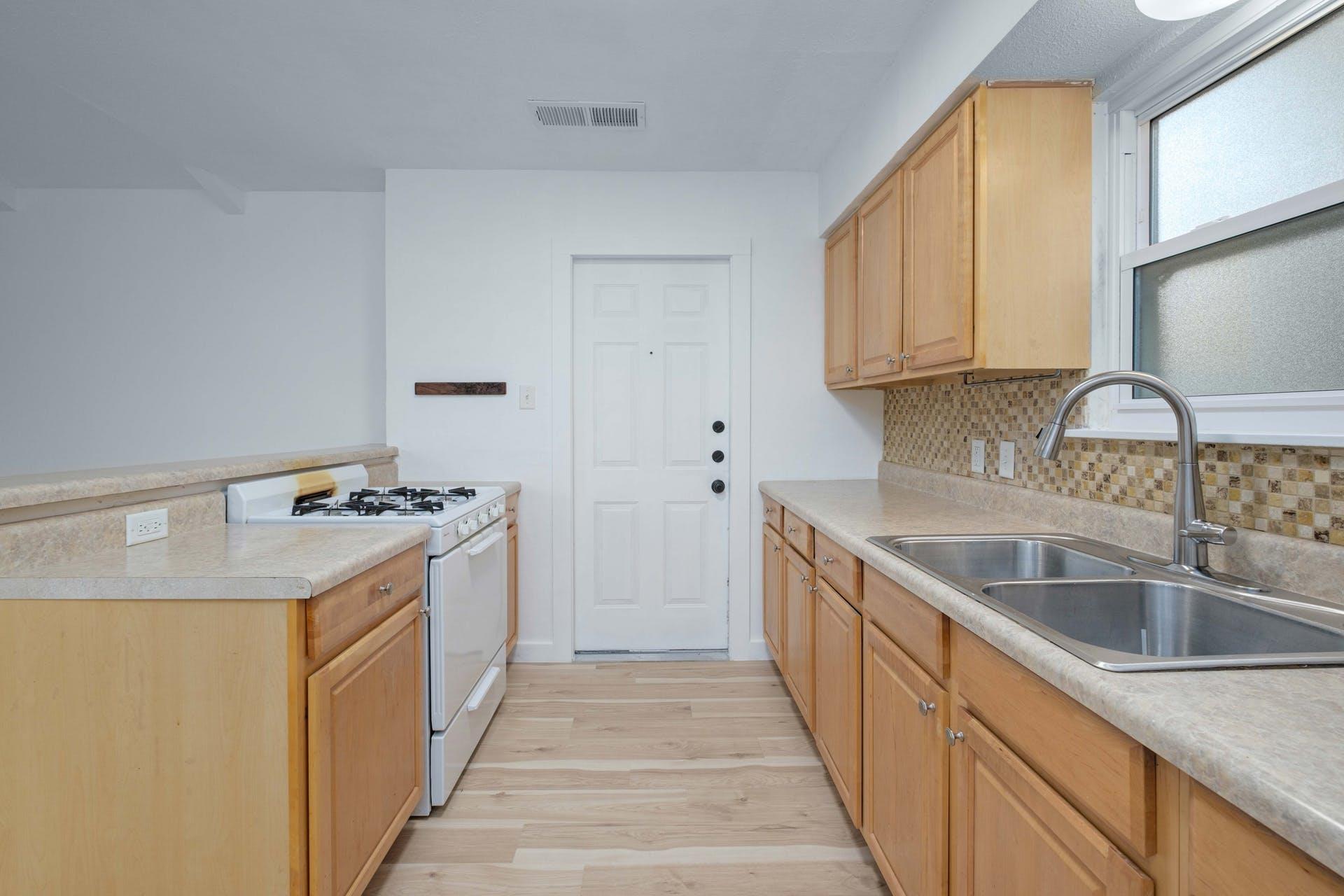 8525 Maine Dr, Austin, TX 78758