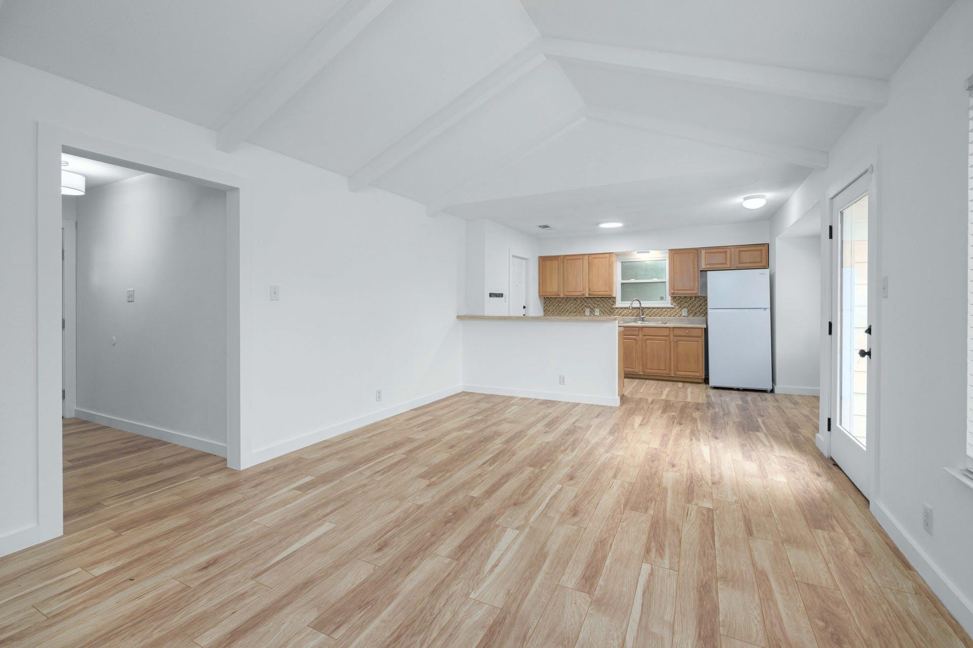 8525 Maine Dr, Austin, TX 78758