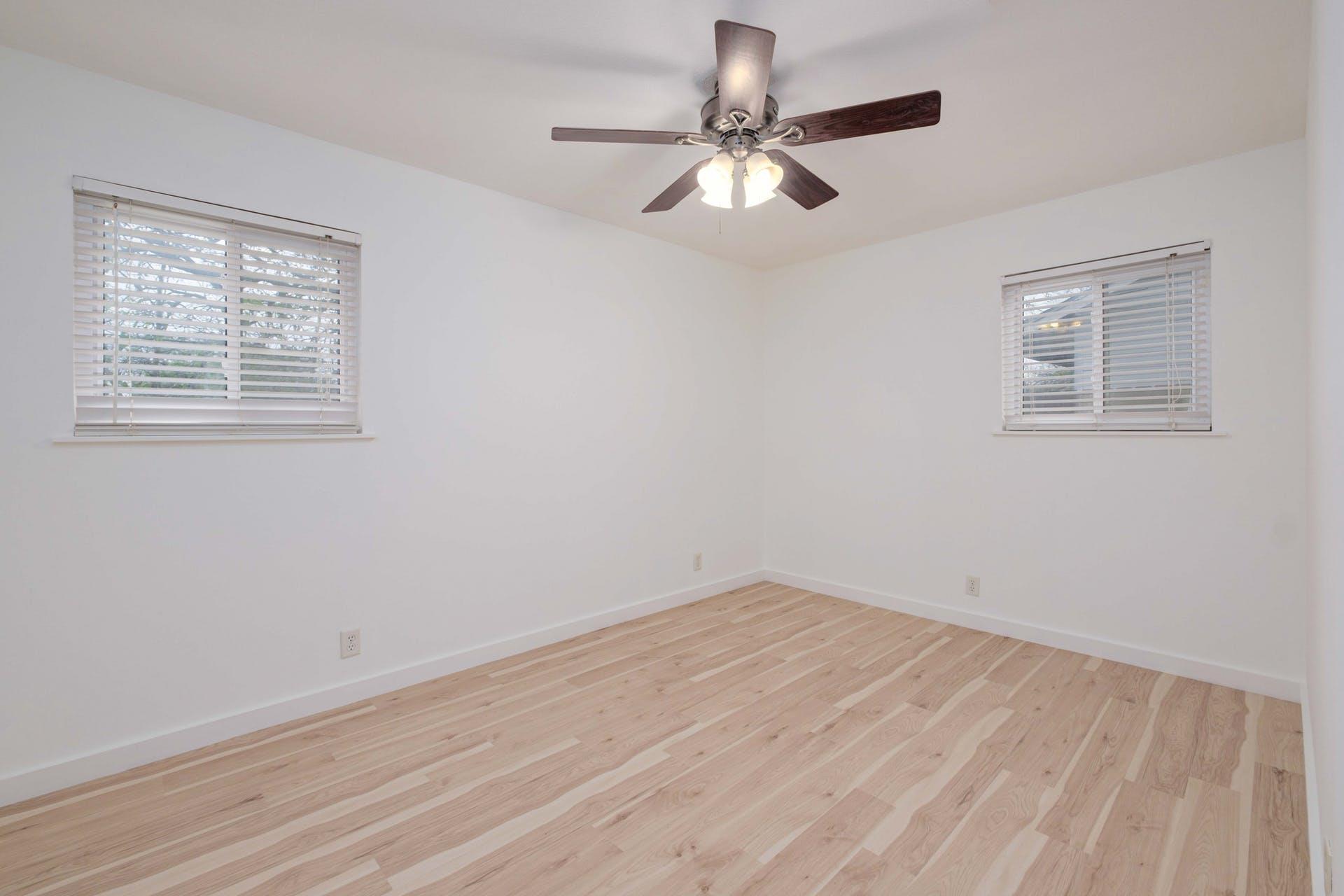 8525 Maine Dr, Austin, TX 78758