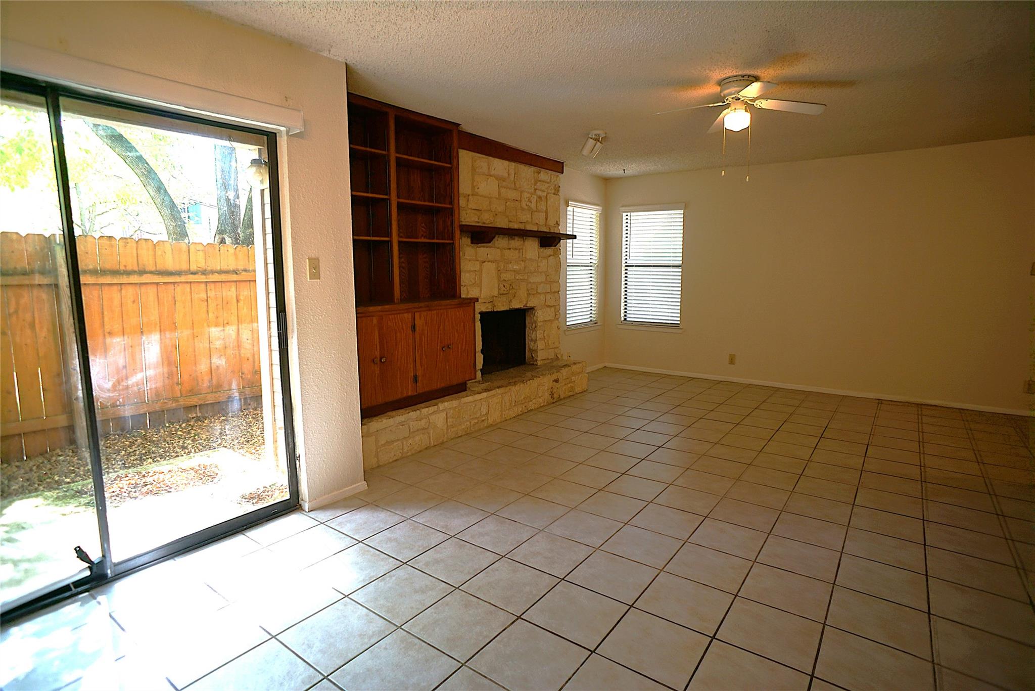 8418 Fathom Cir # C-302, Austin, TX 78750