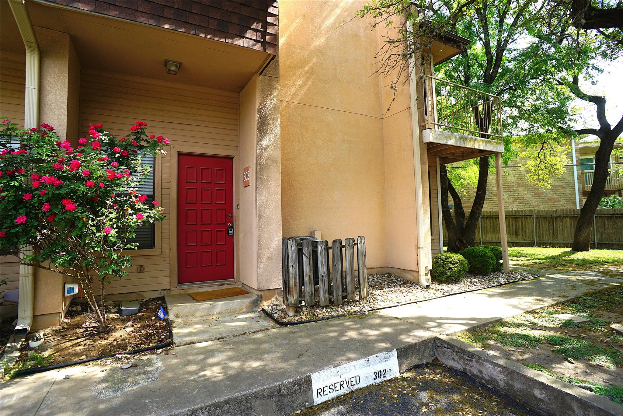 8418 Fathom Cir # C-302, Austin, TX 78750