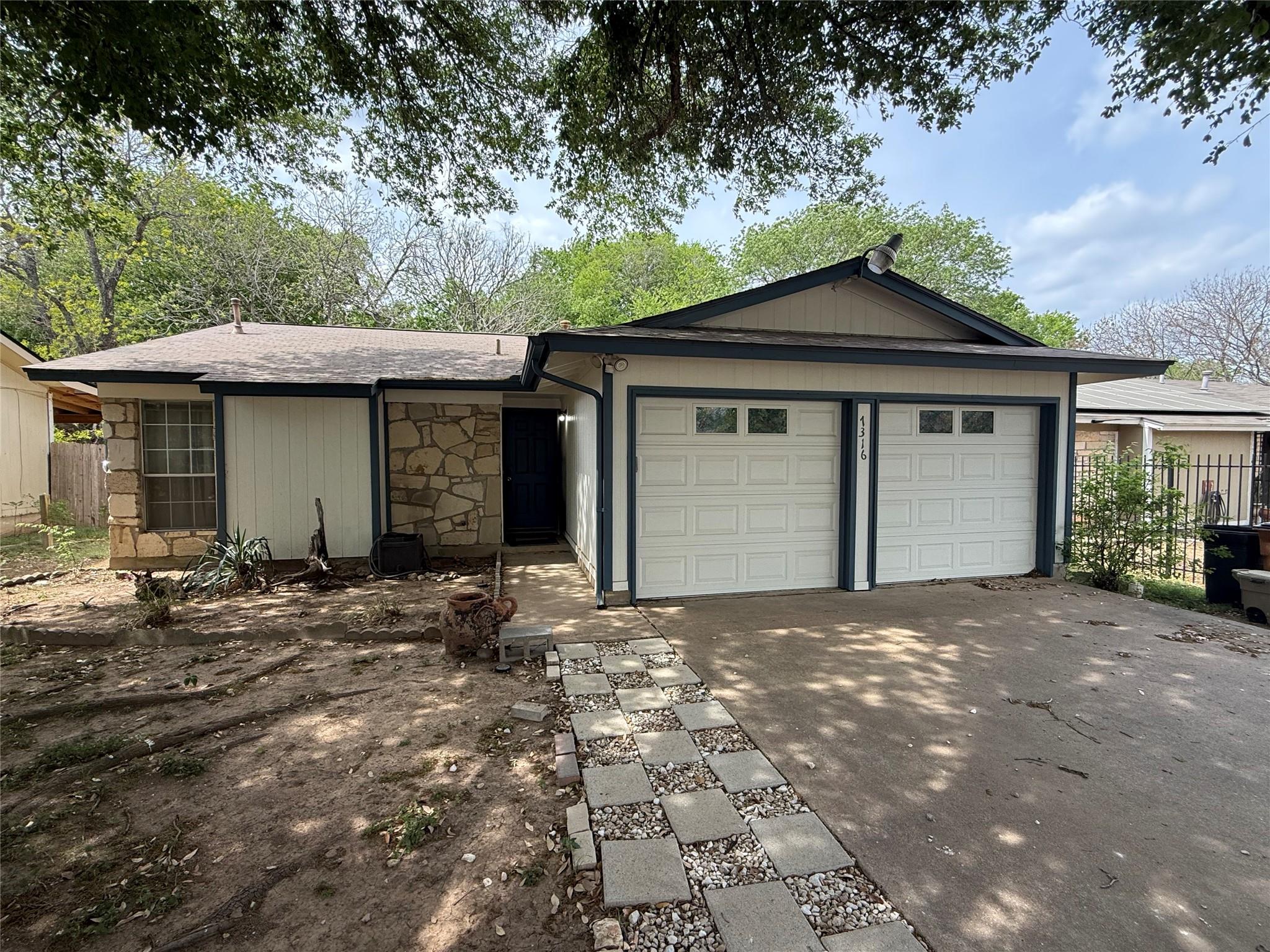 7316 Lake Charles Dr, Austin, TX 78744