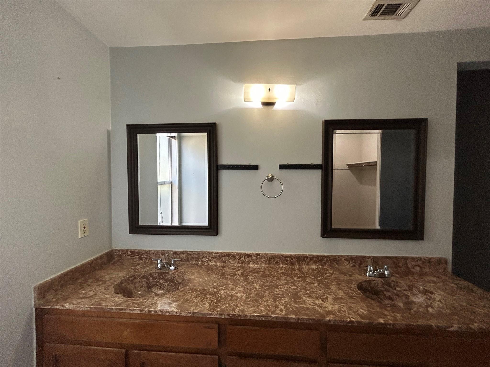 7316 Lake Charles Dr, Austin, TX 78744