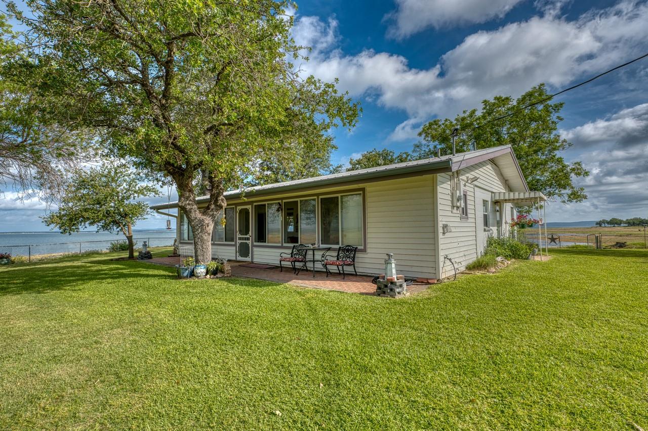 106 Chuckwagon, Burnet, TX 78611