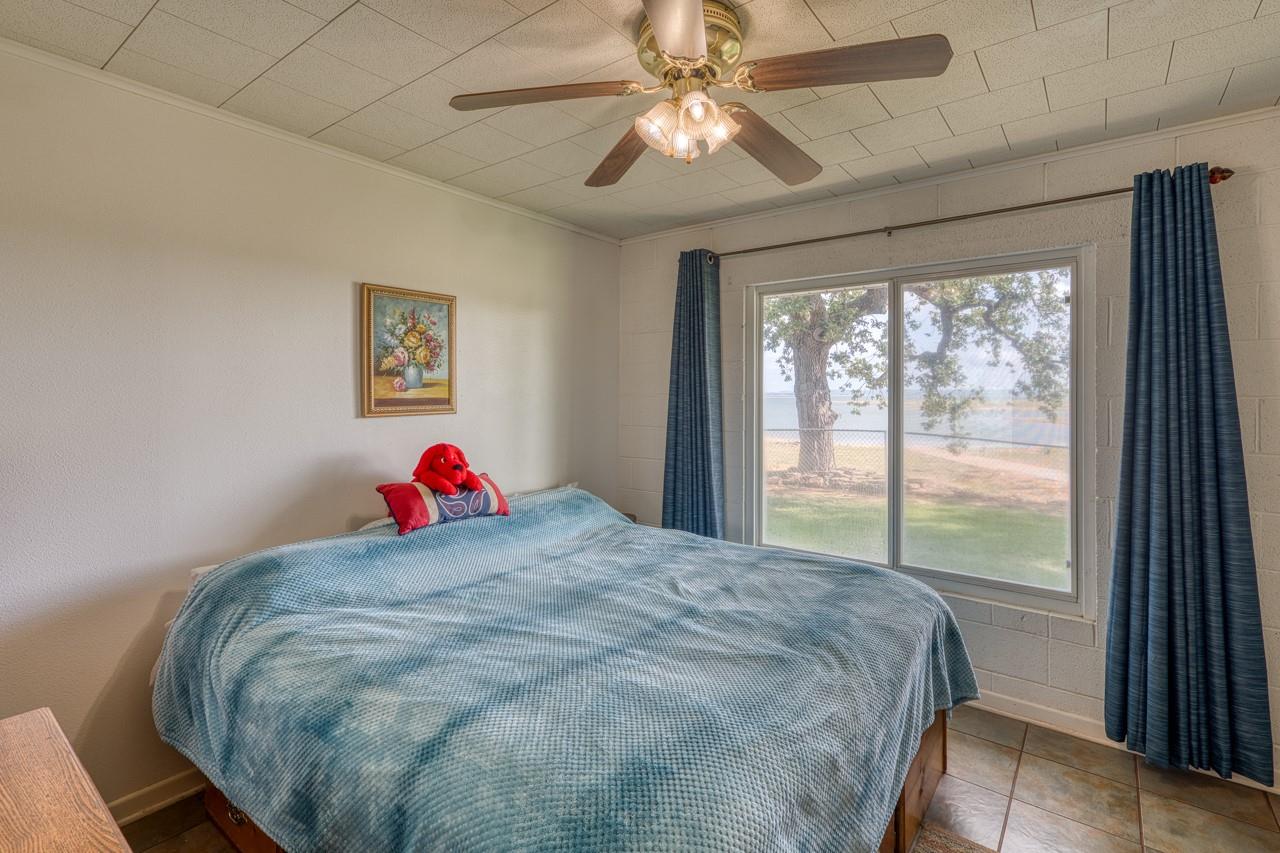 106 Chuckwagon, Burnet, TX 78611