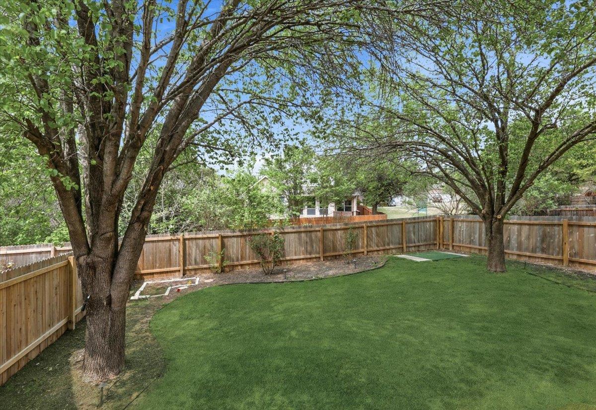 2112 Westfalian Trl, Austin, TX 78732